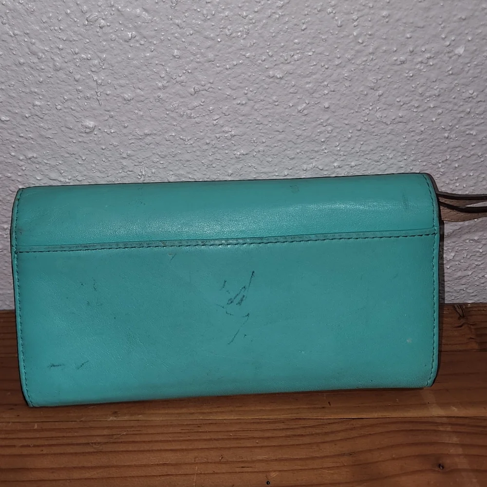 Kate Spade Wallet - Picture 2 of 6